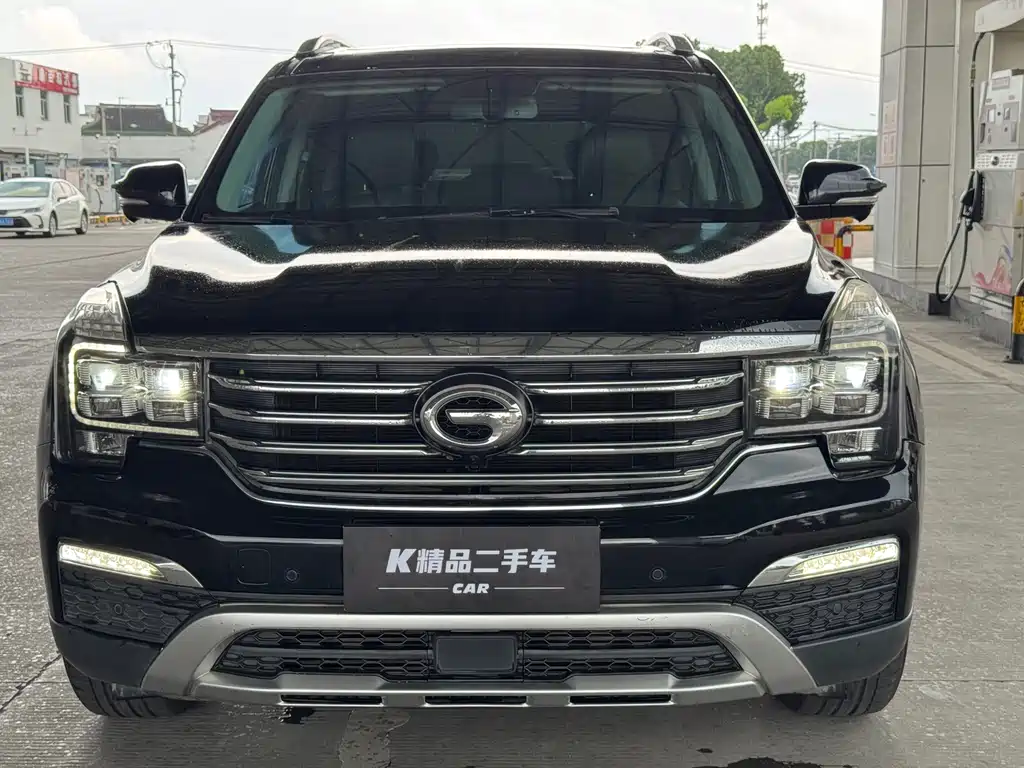 GAC Trumpchi GS8 2017 — фото 2