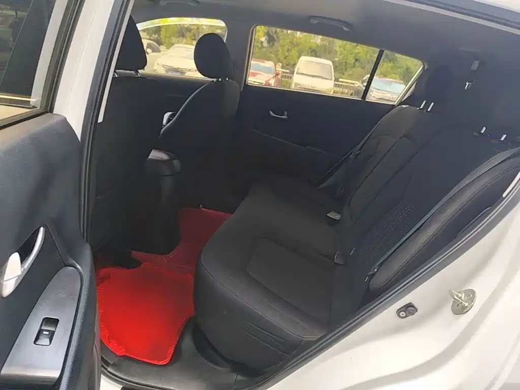 Kia Sportage 2018 — фото 17