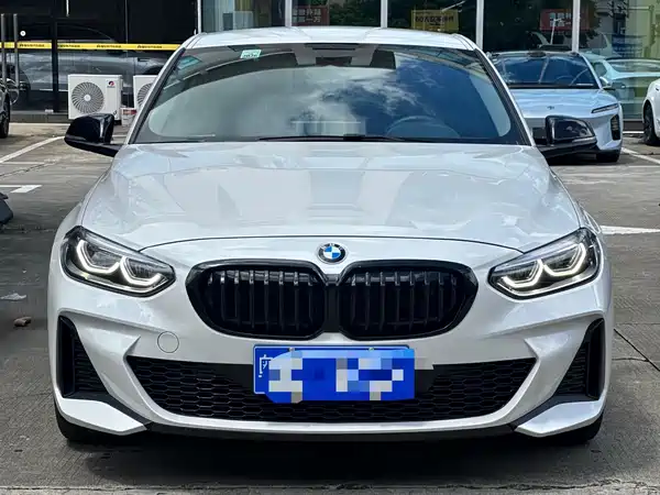 BMW 1 Series 2022