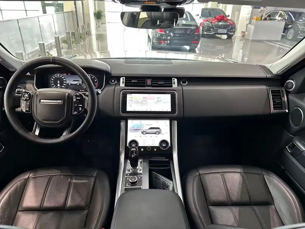 Land Rover Sport 2020 — фото 7