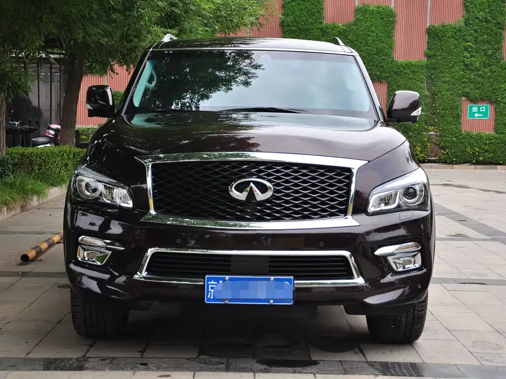 Infiniti QX80 2016 — фото 2