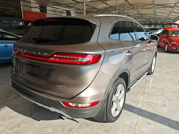 Lincoln MKC 2018