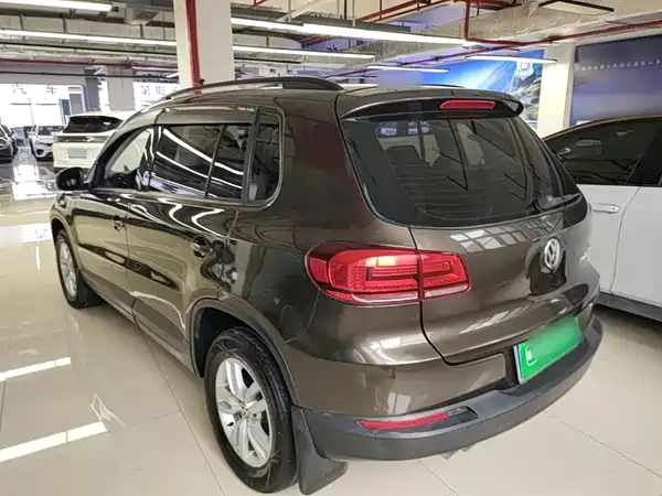 Volkswagen Tiguan 2015