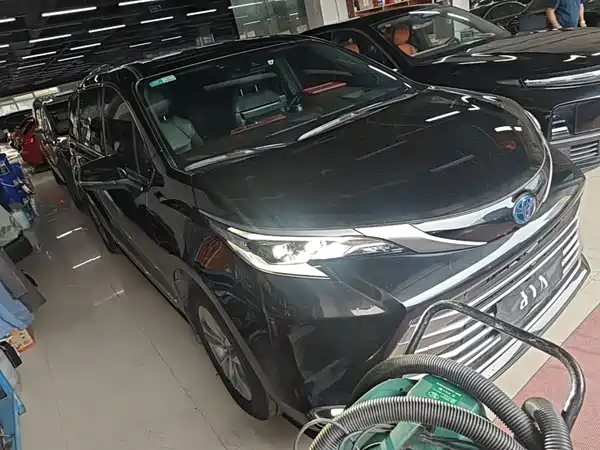 Toyota Sienna 2022