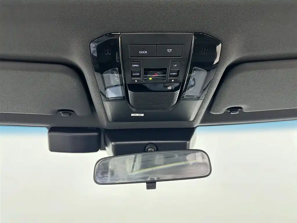 Toyota Prado 2025 — фото 20