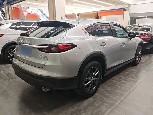 Mazda CX-4 2022