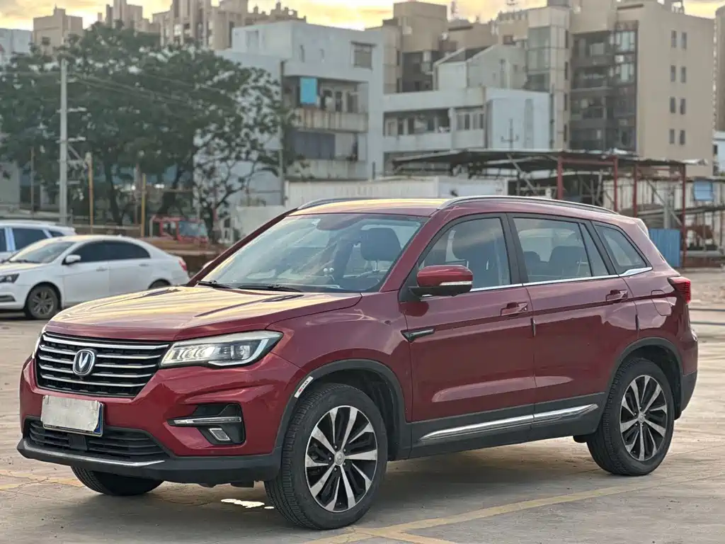 Changan CS75 2018 — фото 1