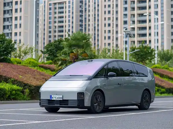 Li Auto MEGA 2026