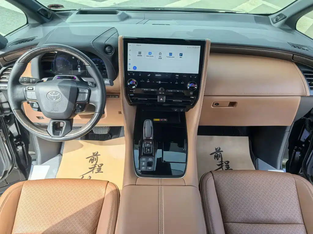 Toyota Alphard 2024 — фото 7