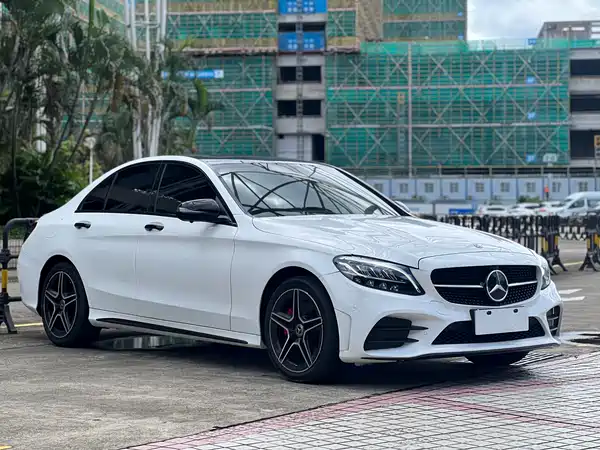Mercedes-Benz C-Class 2021