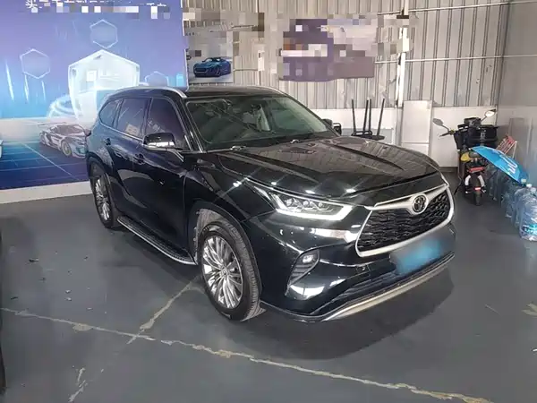 Toyota Highlander 2023