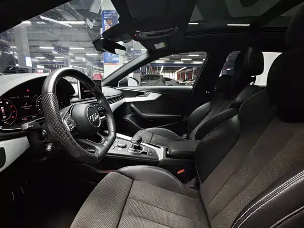 Audi A4 2020