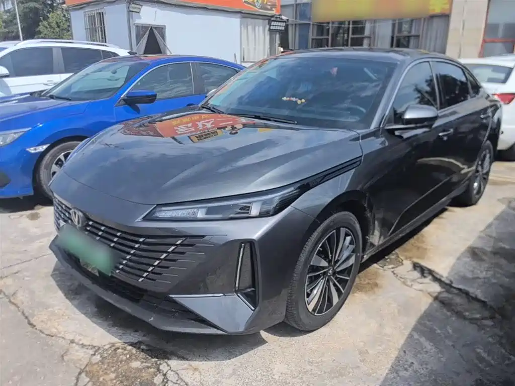 Changan Eado PHEV 2026 — фото 2