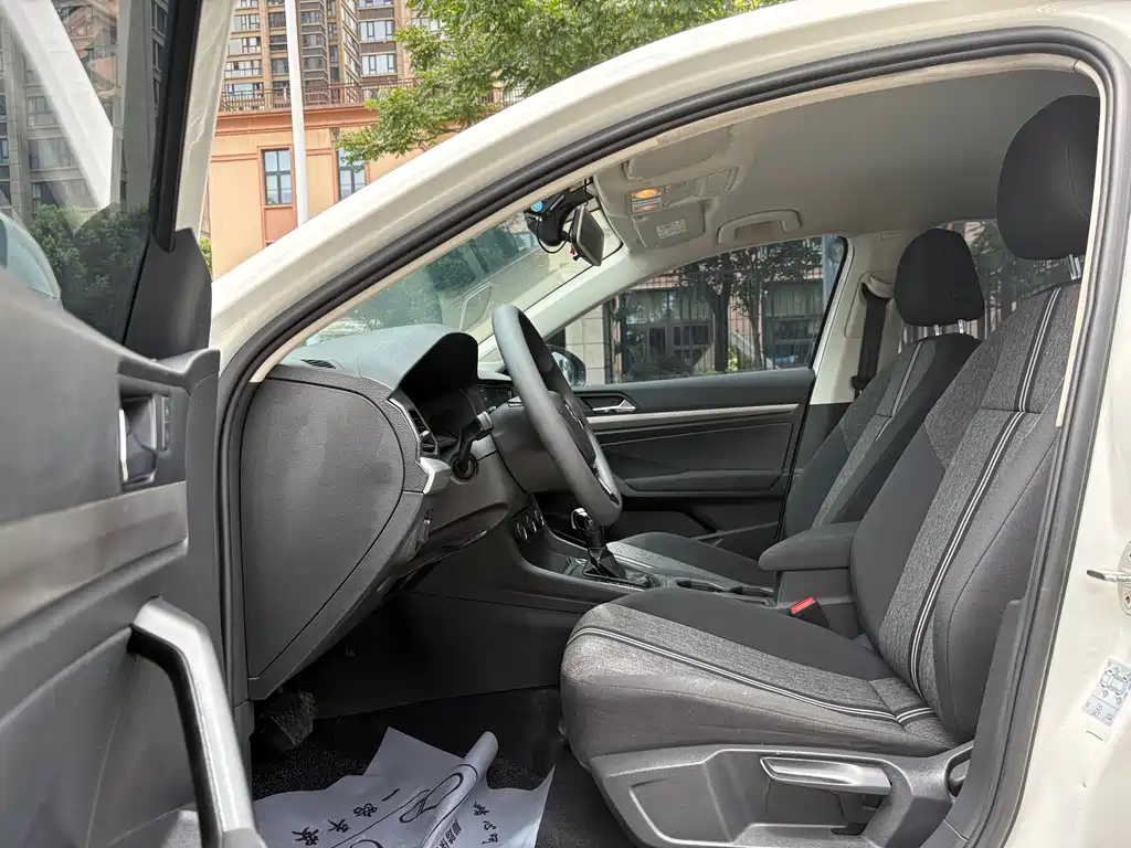 Volkswagen Lavida Pure Electric 2021 — фото 10