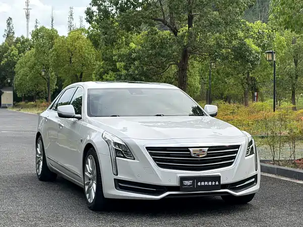 Cadillac CT6 2018