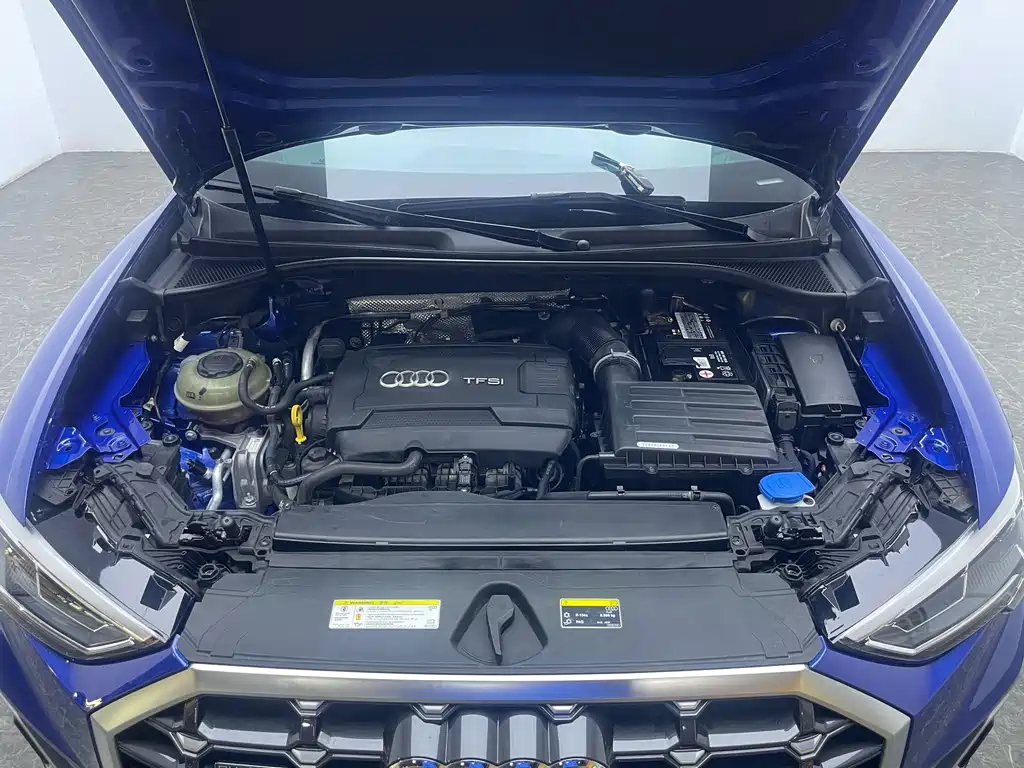 Audi Q3 2021 — фото 18