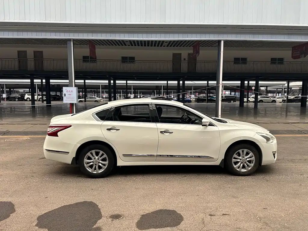 Nissan Teana 2014