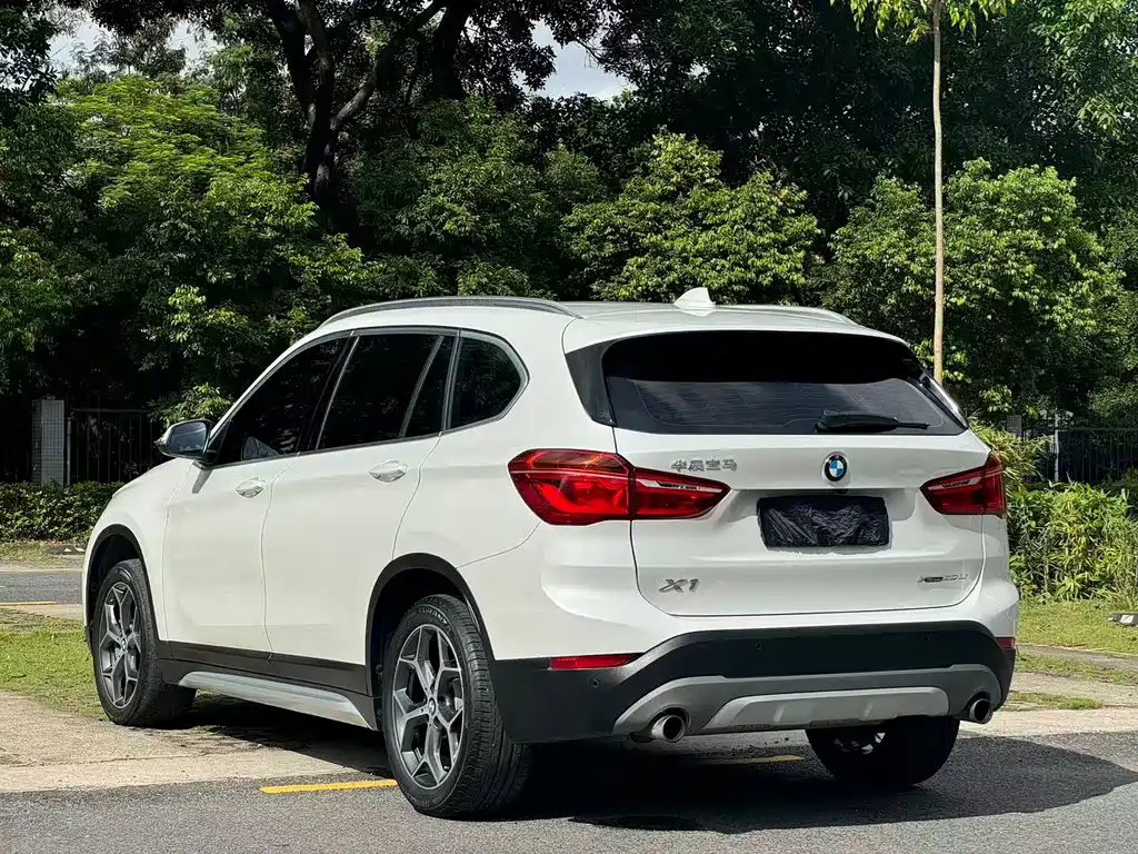 BMW X1 2019 — фото 21