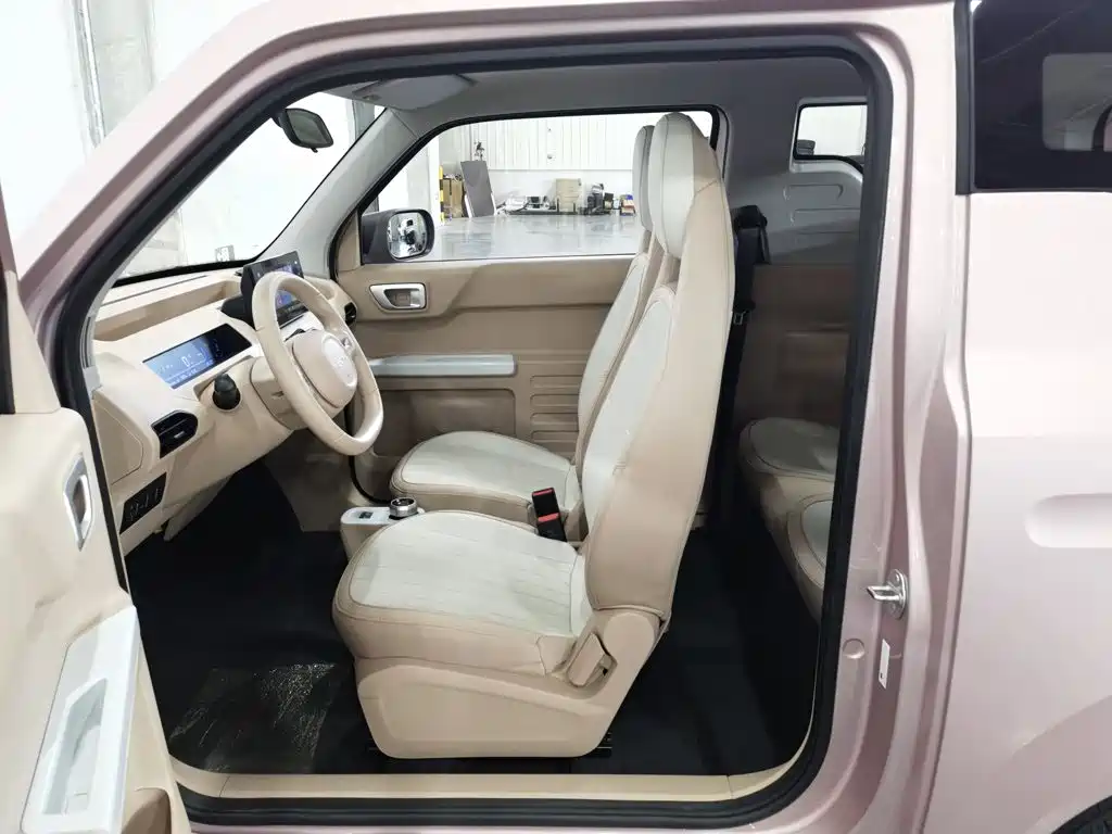 Geely Galaxy Panda 2025 — фото 10