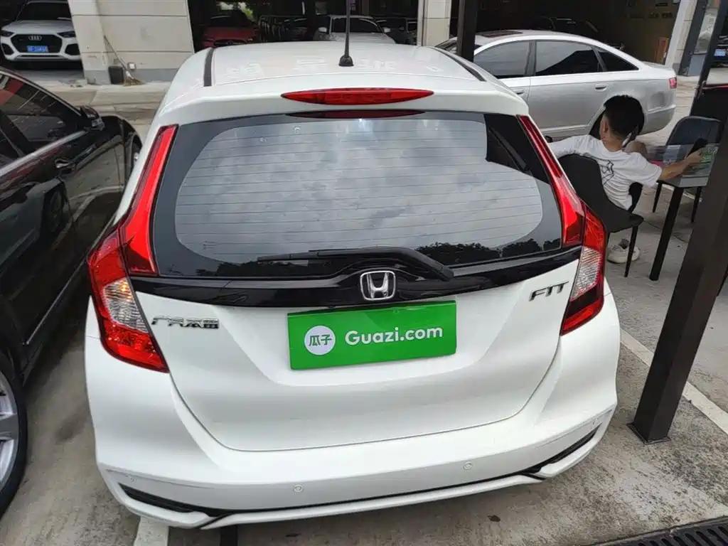Honda Fit 2019 — фото 6