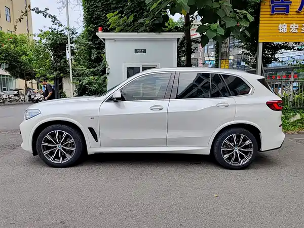 BMW X5 2020