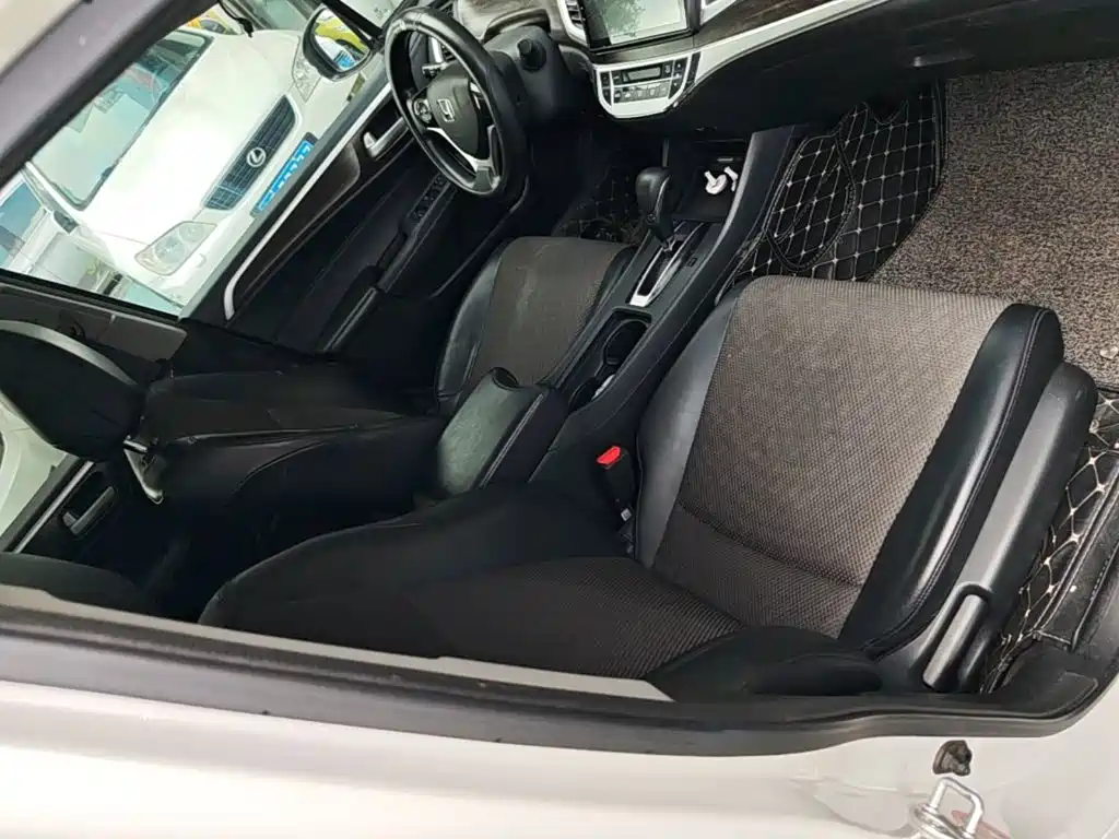 Honda Jade 2019 — фото 25