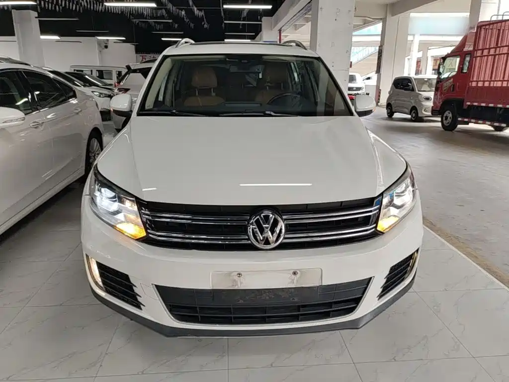 Volkswagen Tiguan 2014