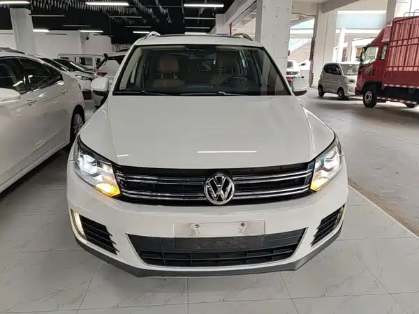 Volkswagen Tiguan 2014