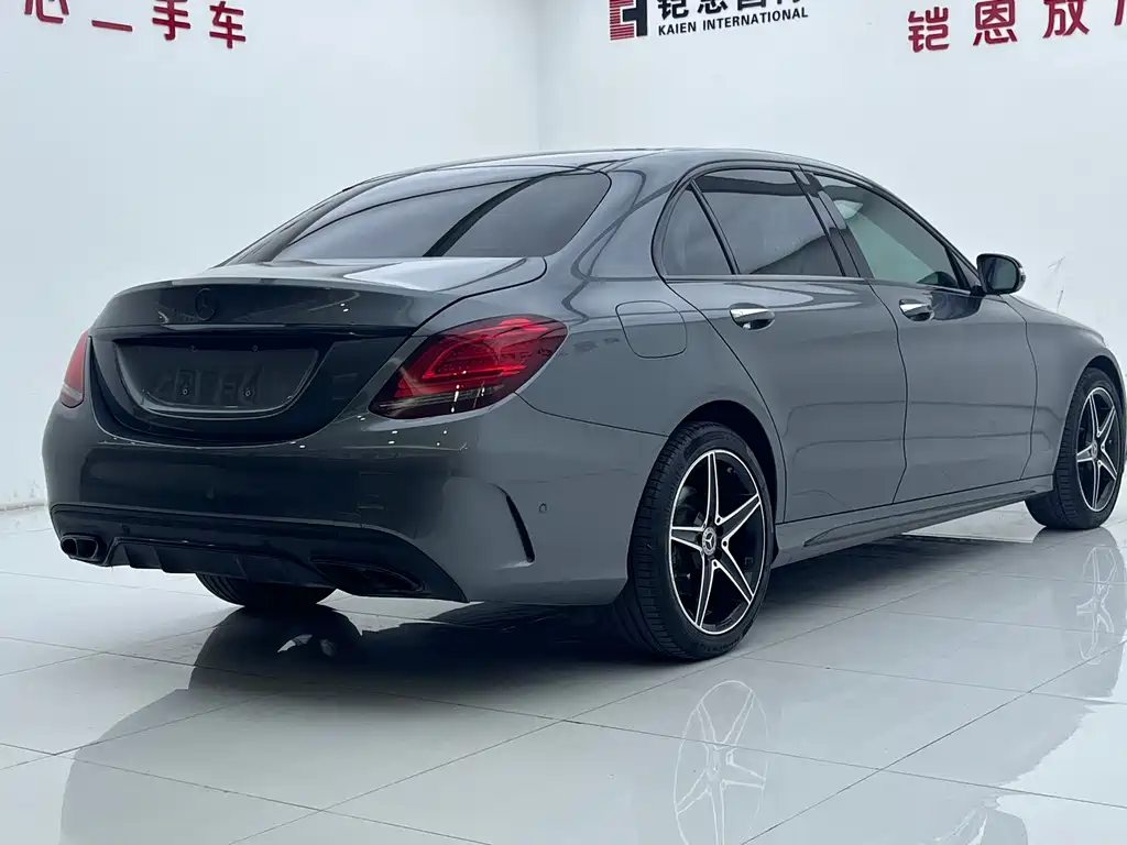Mercedes-Benz C-Class 2020 — фото 12