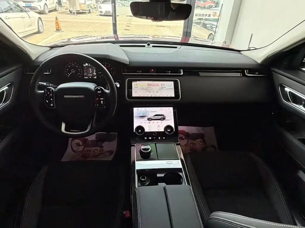 Land Rover Velar 2019 — фото 16