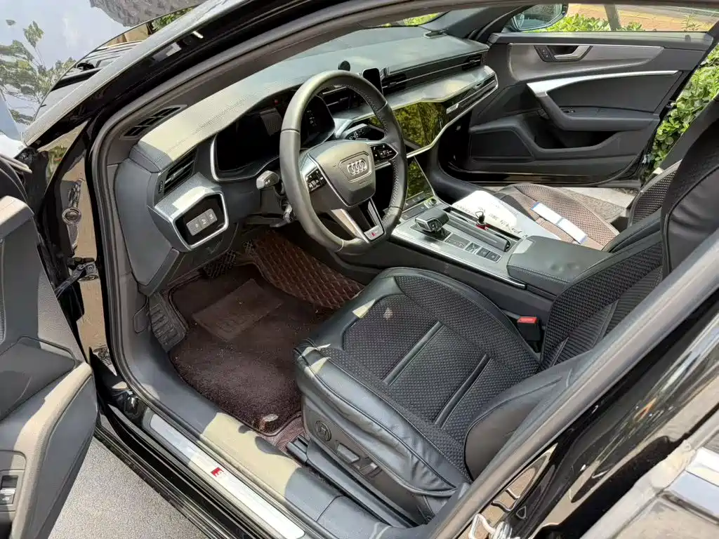 Audi A6L 2021