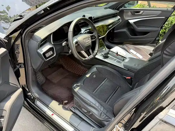 Audi A6L 2021