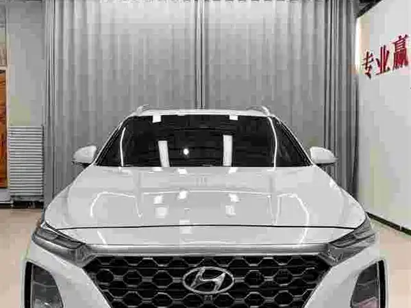 Hyundai Santa Fe 2020