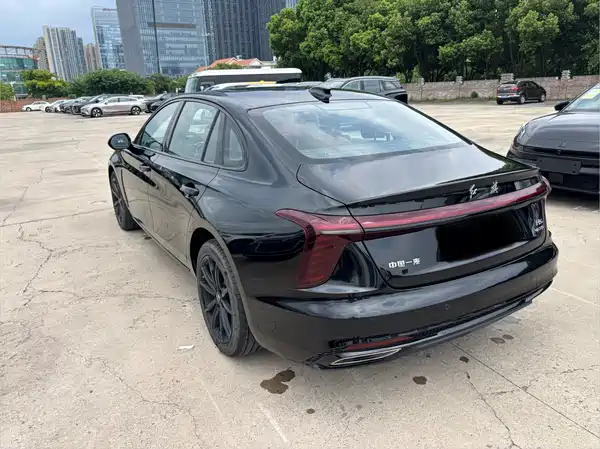 Hongqi H5 2024