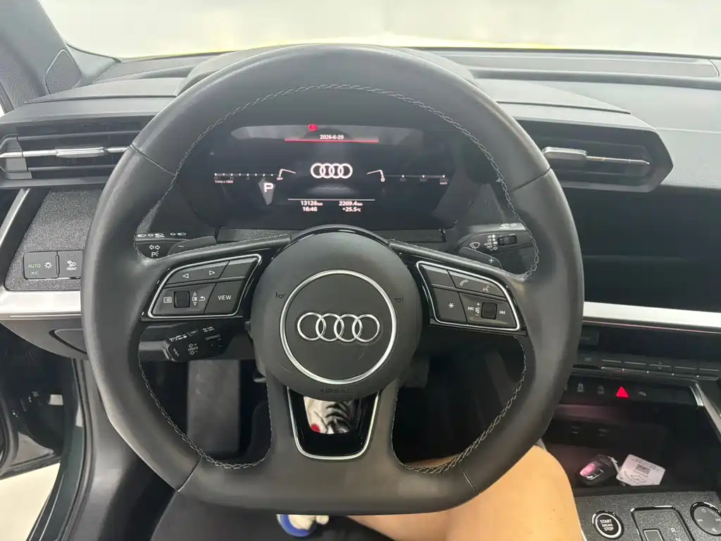 Audi A3 2022 — фото 13