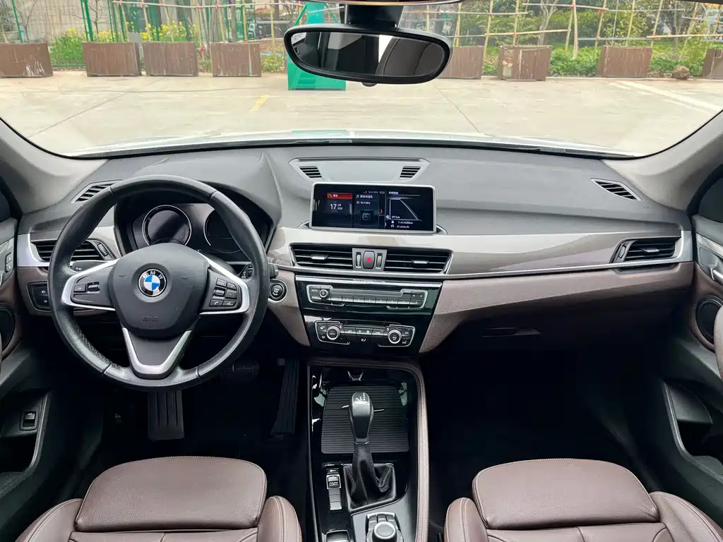 BMW X1 2019 — фото 18