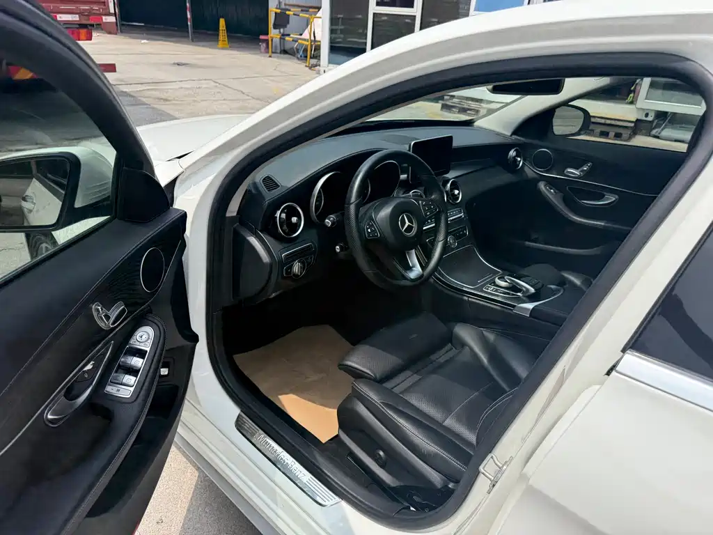 Mercedes-Benz C-Class 2015 — фото 8