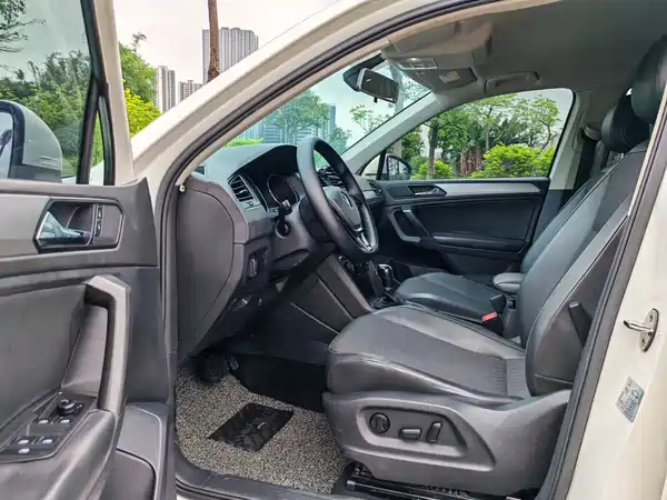 Volkswagen Tiguan L 2017
