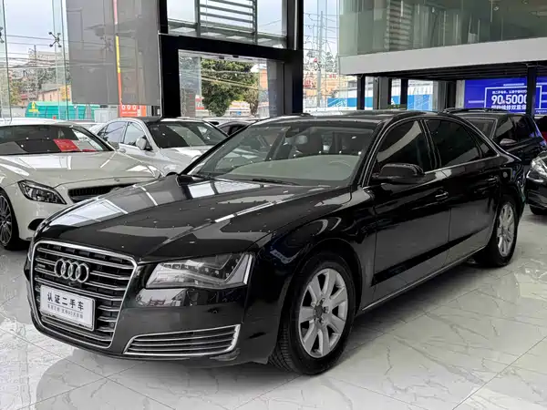 Audi A8 2013