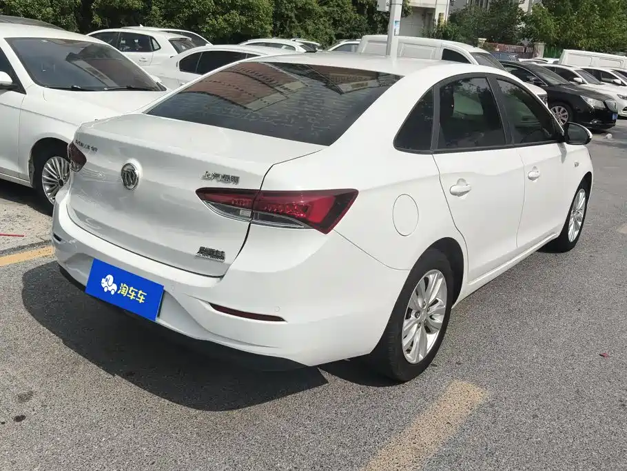 Buick Excelle 2021