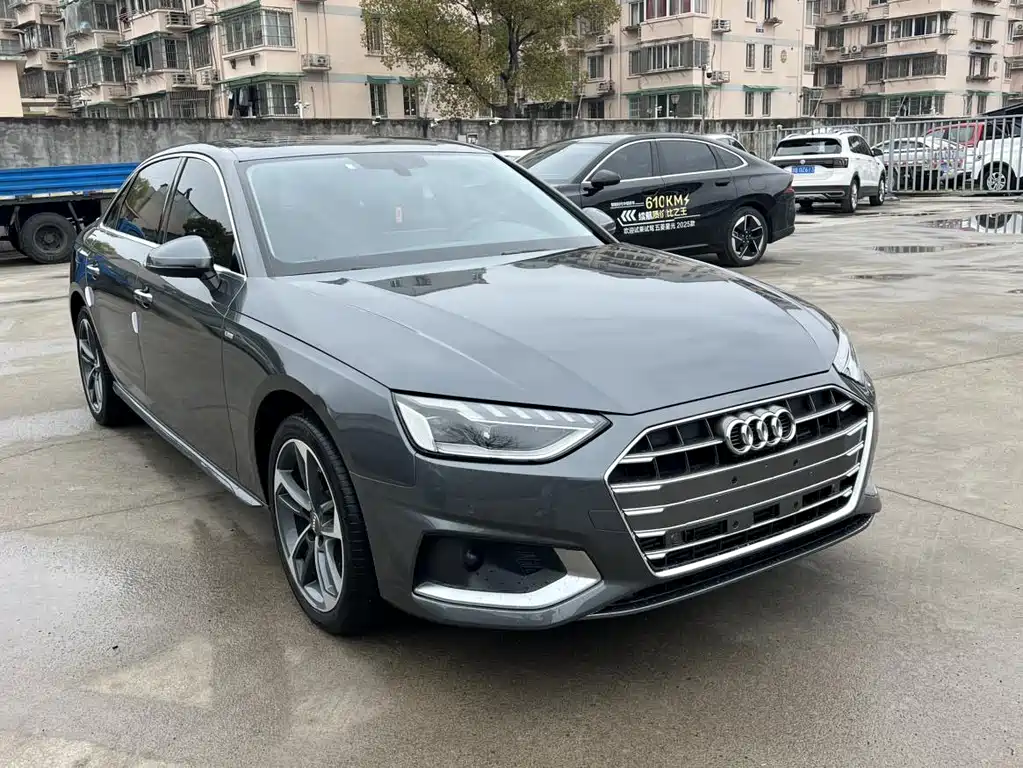 Audi A4L 2021