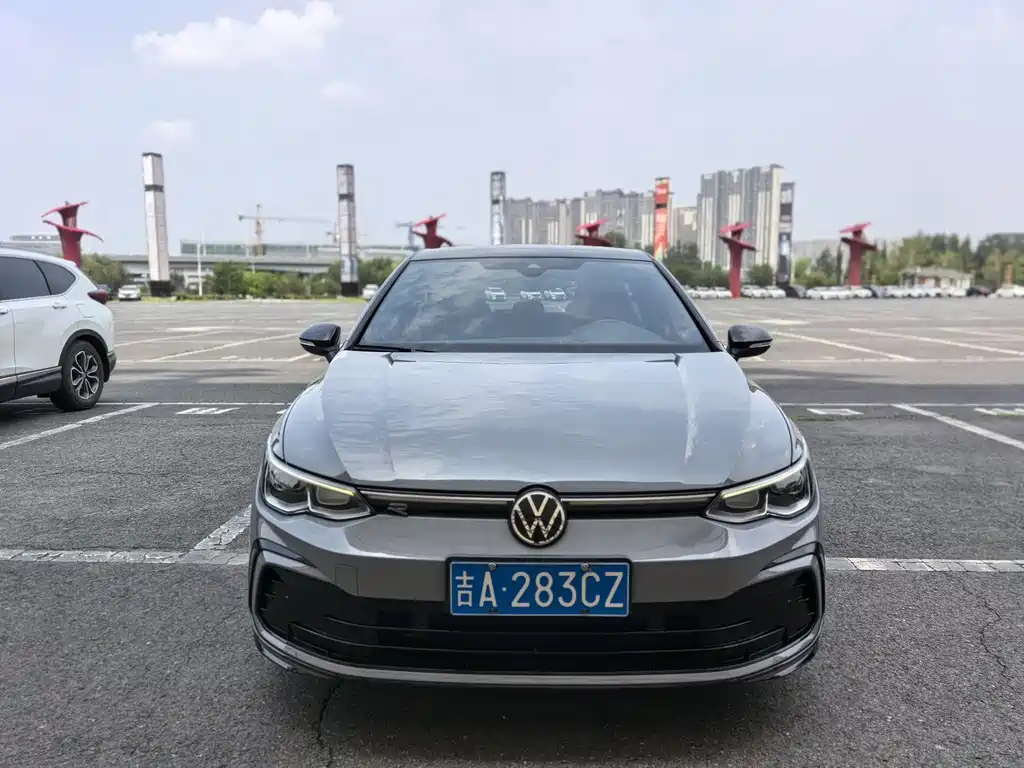 Volkswagen Golf 2022
