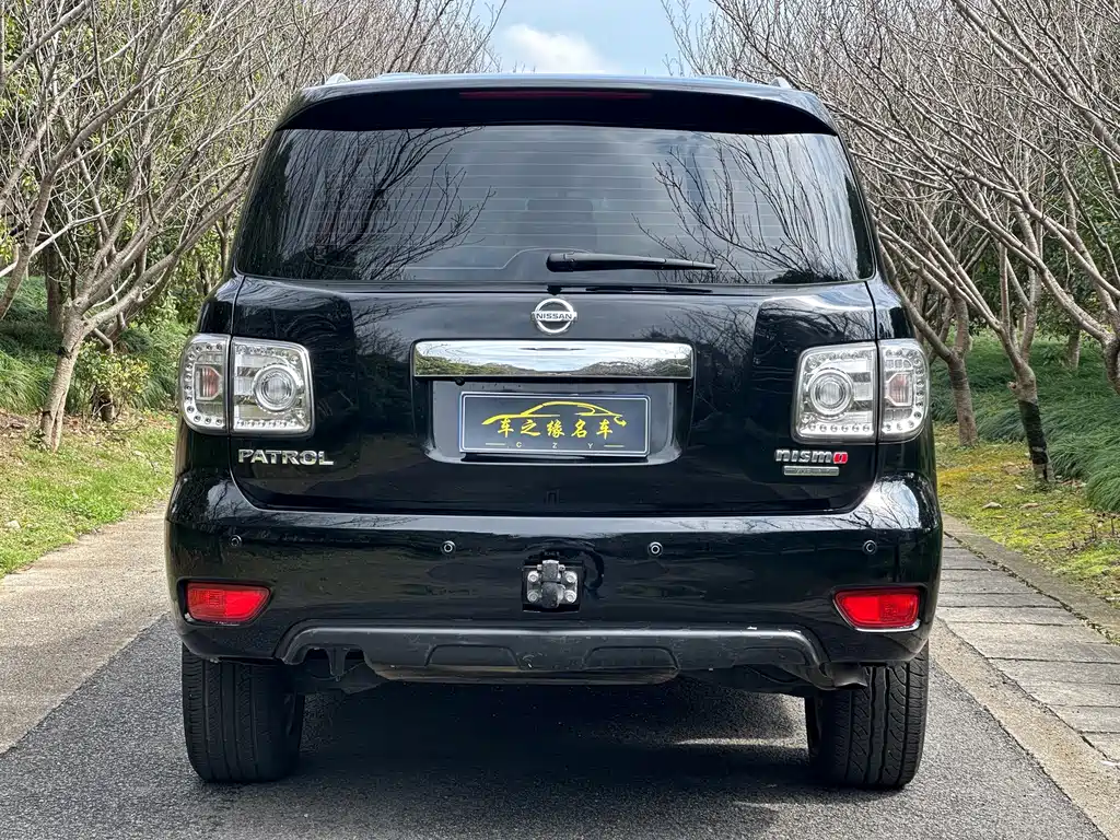 Nissan Patrol 2018 — фото 17