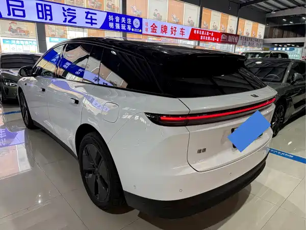 Li Auto i6 2026