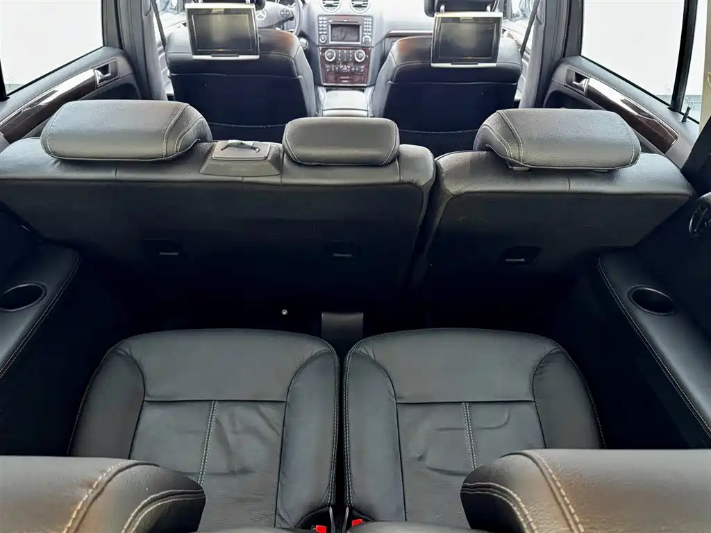 Mercedes-Benz GL-Class 2011 — фото 25