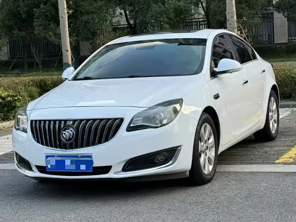 Buick Regal 2015 — фото 1