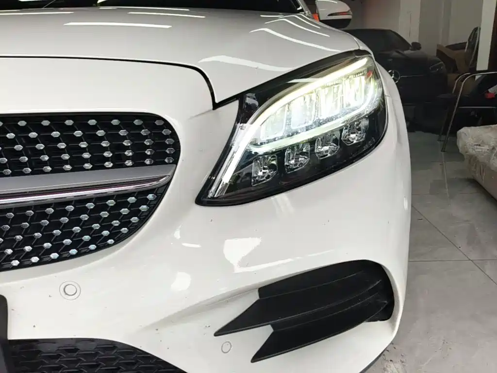 Mercedes-Benz C-Class 2020 — фото 24