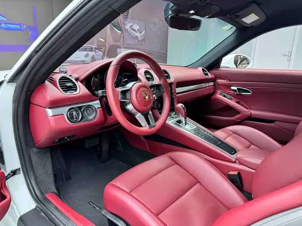 Porsche 718 2020