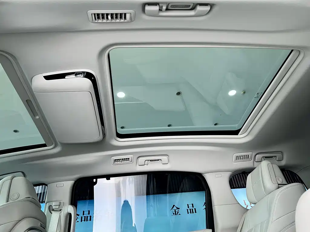 Buick GL8 Hybrid 2025 — фото 12