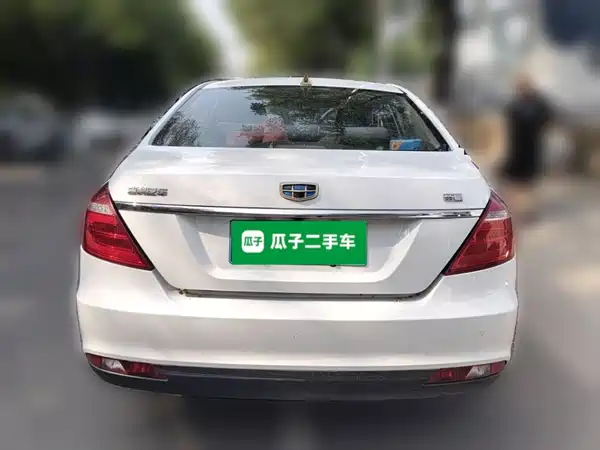 Geely Emgrand 2017
